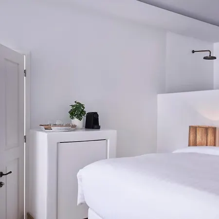 White Mykonos Hotel